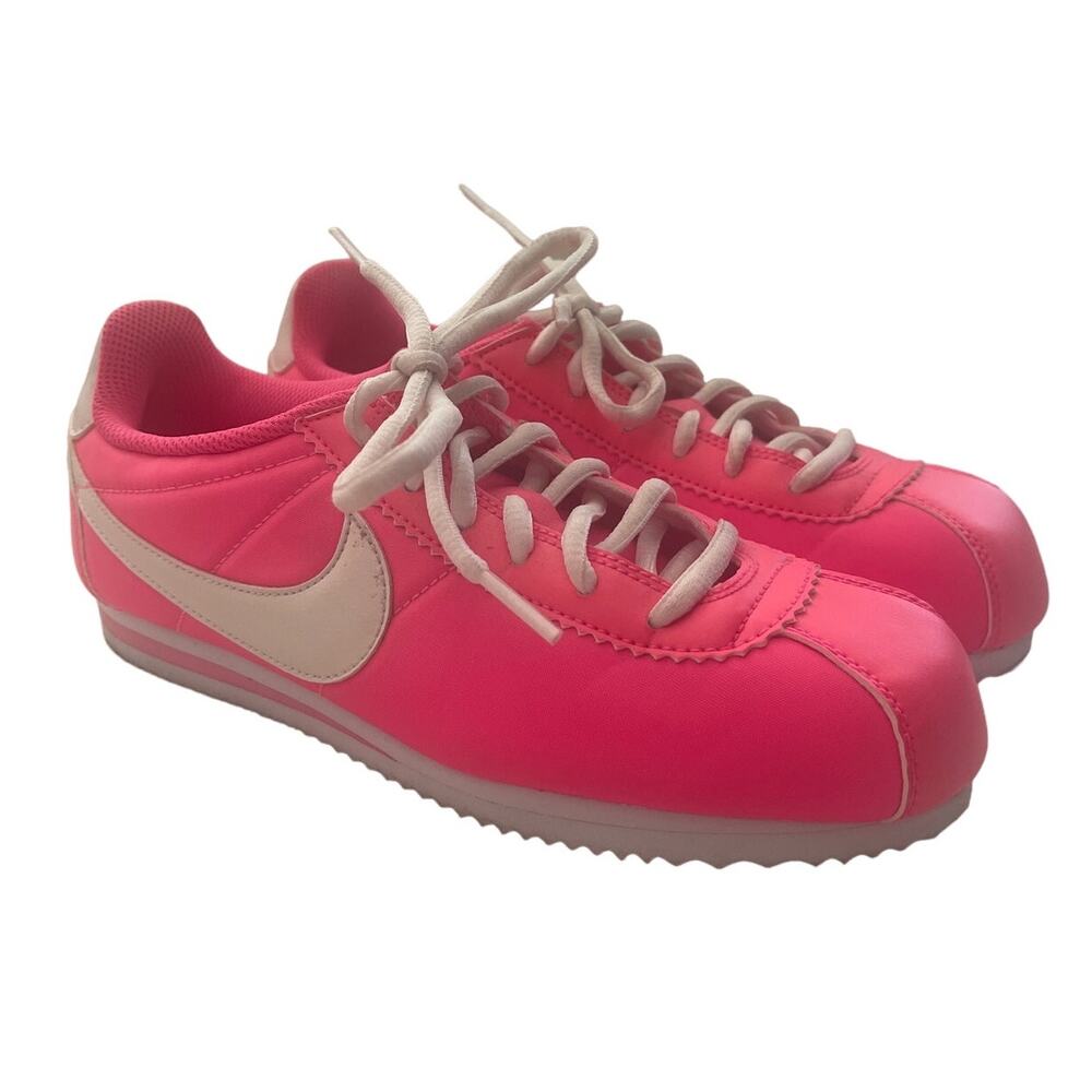 EUC Woman’s Nike Cortez Shoes Neon Pink White Size 7 Y6 24cm